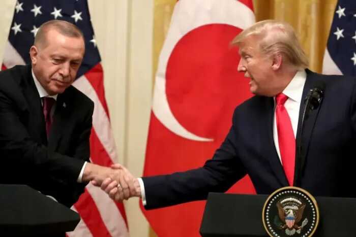 США послаблюють санкції проти Туреччини за С-400