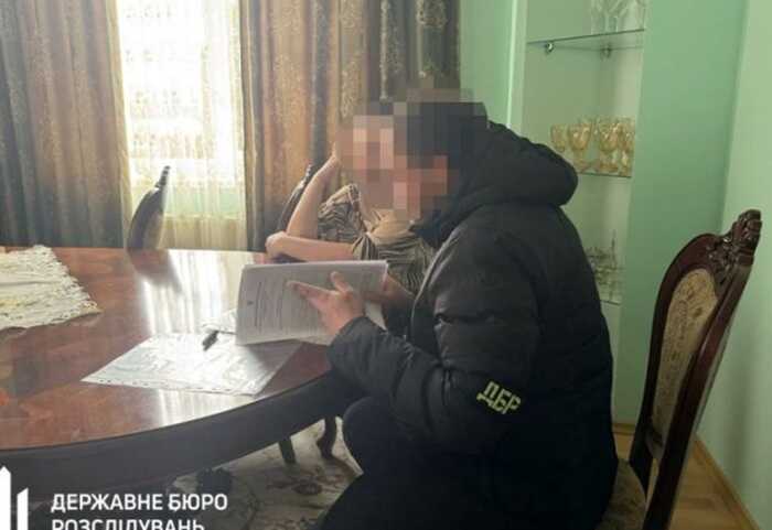 Судитимуть посадовицю Львівської митниці, яка “переправляла” до Польщі ухилянтів