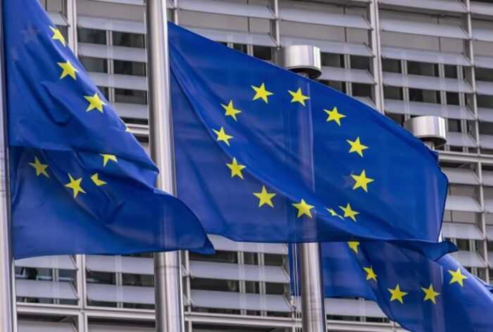 Євросоюз планує продовжити тимчасовий захист для українців до березня 2027 року