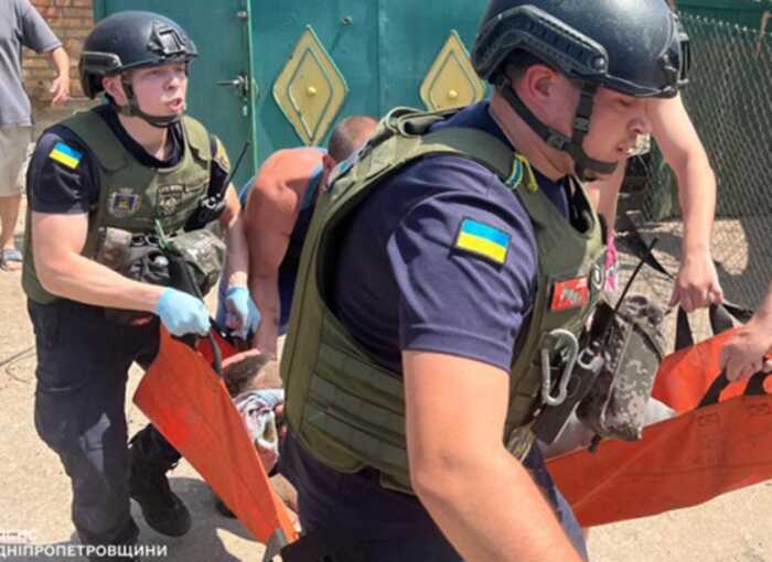 Окупанти обстріляли Нікополь, є поранений