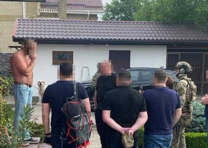 ДБР розслідує придбання 16 квартир у центрі Львова колишнім заступником начальника поліції Дніпропетровської області