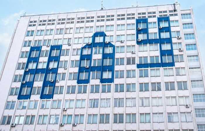 Уламки пошкодили гуртожиток Київського авіаційного інституту