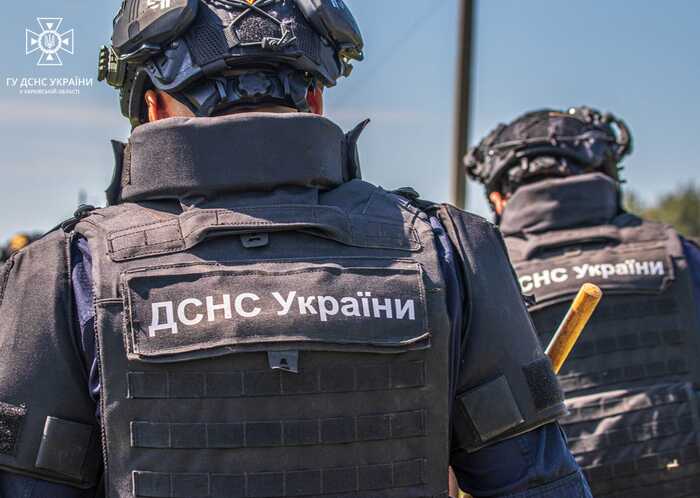 Російський удар по Запоріжжю: пожкоджено гуртожиток і багатоповерхівку