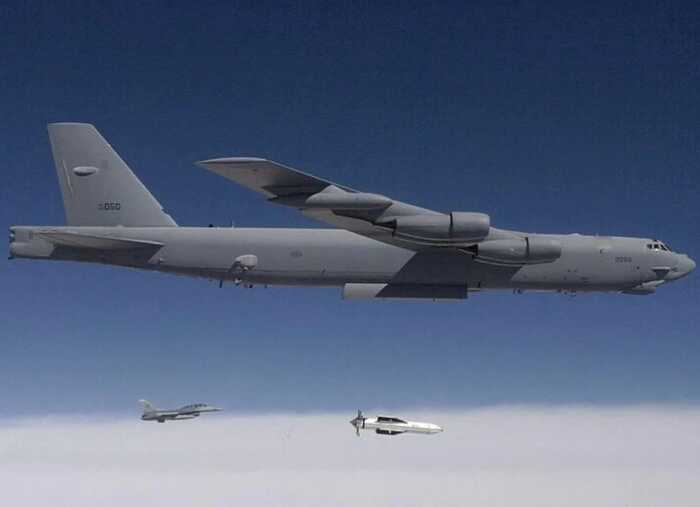 США можуть вдарити по Ірану надпотужною неядерною бомбою, — ЗМІ