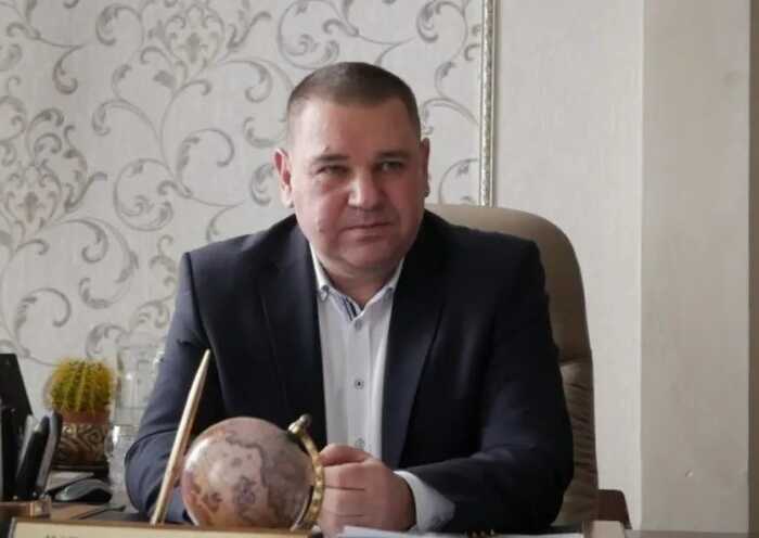 Маєтки, прибутки дружини і люксовий автопарк: як живе чиновник Саїв із Реєстру корупціонерів