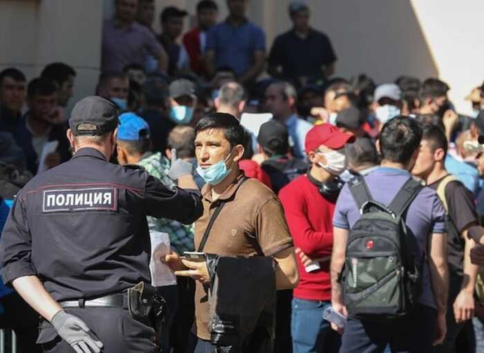 ГУР: Росія примусово мобілізує трудових мігрантів на війну проти України