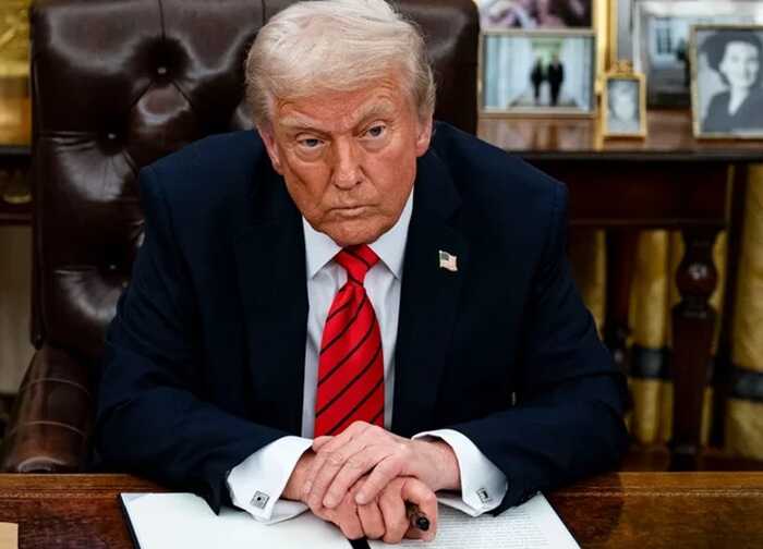 Трамп: Не планував говорити із Зеленським про припинення вогню, просто хотів дізнатися, як у нього справи