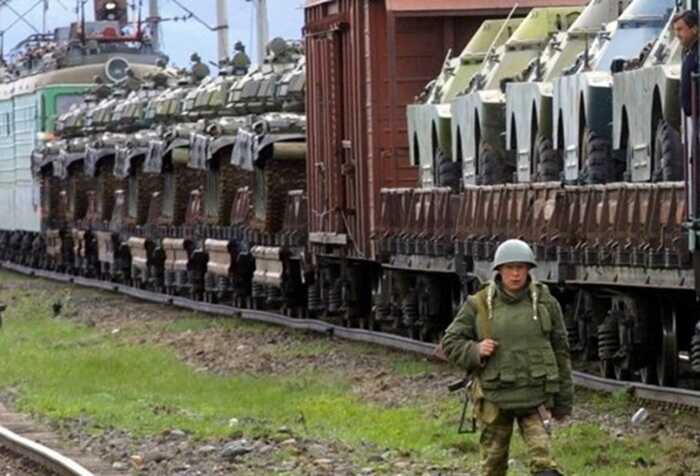 З’явилися подробиці атаки на залізничний ешелон окупантів у Запорізькій області: вигоріли чотири цистерни