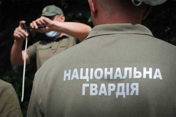 Правоохоронці вручили підозру власникам фірми, яка поставила для НГУ неякісного одягу на 28,7 мільйонів гривень