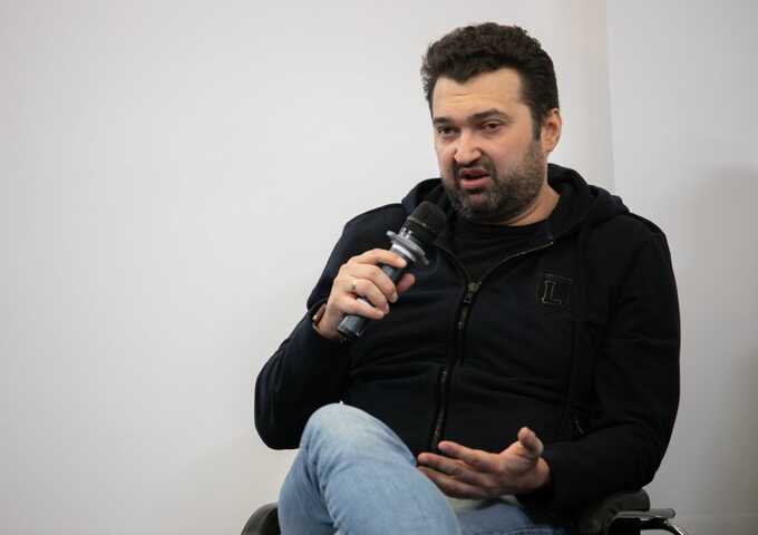 Pimp behind the expert mask: fake sociologist Oleksiy Holobutskyi sold his own wife into sexual slavery