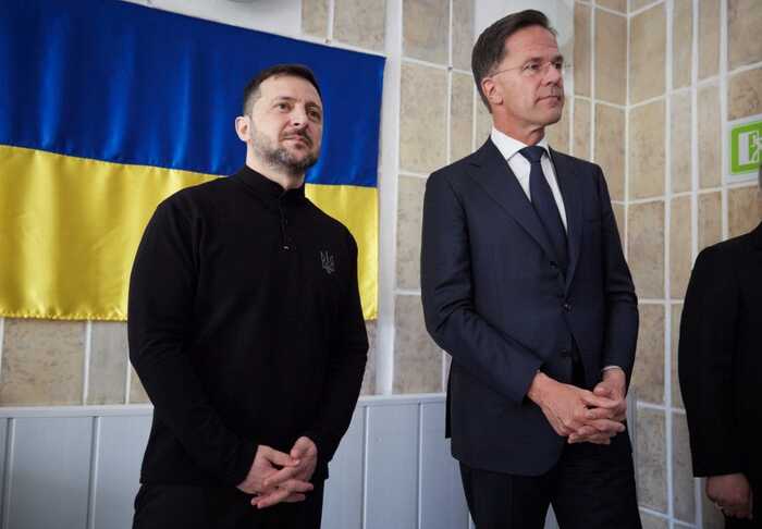 Україна вдячна за додаткові Patriot: Зеленський провів розмову з Рютте