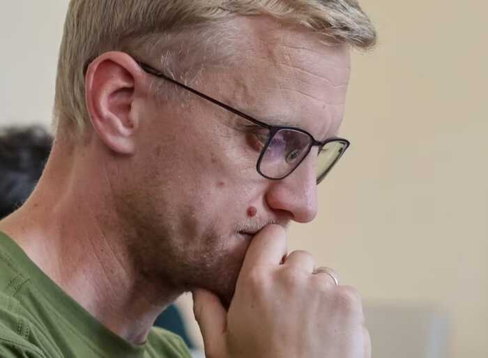 Прокурор просить залишити Шабуніна під особистим зобов’язанням, сам підозрюваний заявляє про втручання у свій телефон