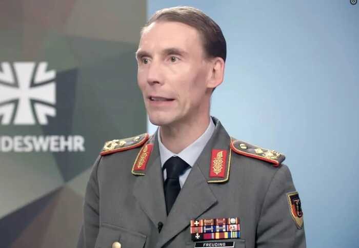 Росія планує одночасні атаки 2000 дронів по Україні — генерал Бундесверу