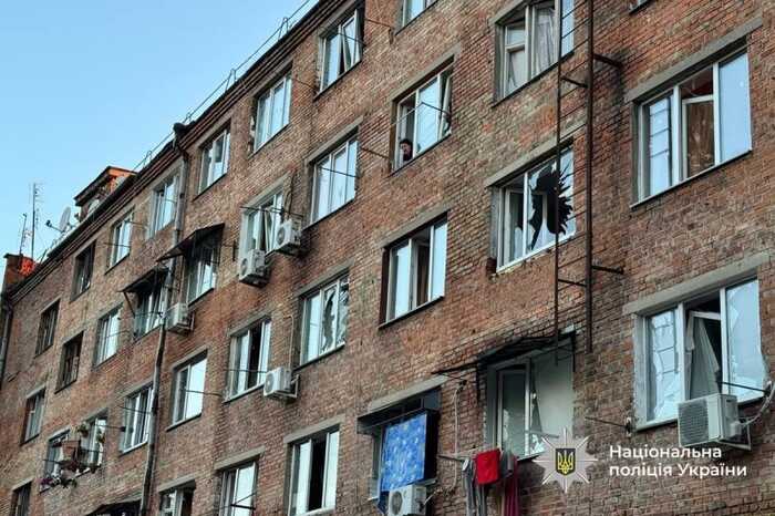 У поліція показали наслідки нічного удару РФ по Черкасах