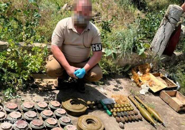 Правоохоронці затримали злочинців, які торгували "трофейною" зброєю в декількох областях України
