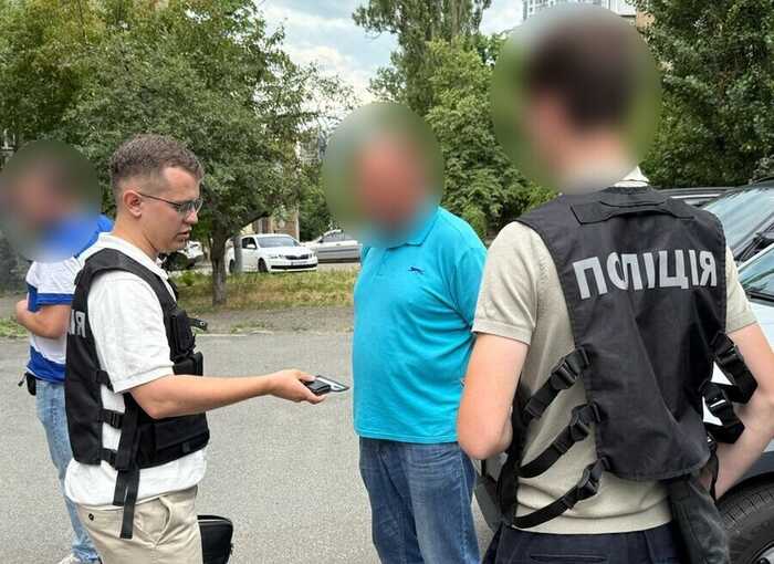 У Києві викрили шістьох посадовців причетних до розкрадання коштів на ремонті доріг